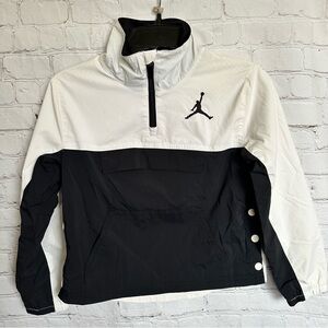 Jordan Kids Boy Girl Size 7 White Black Jacket Pullover Windbreaker 1/4 Zip